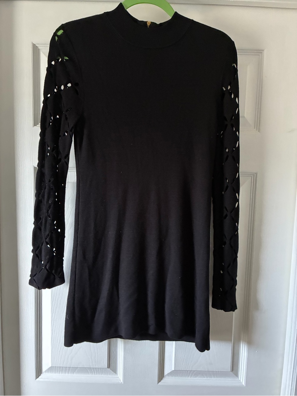 Black Long-Sleeve Knit Button-Front Dress medium - Picture 3 of 5